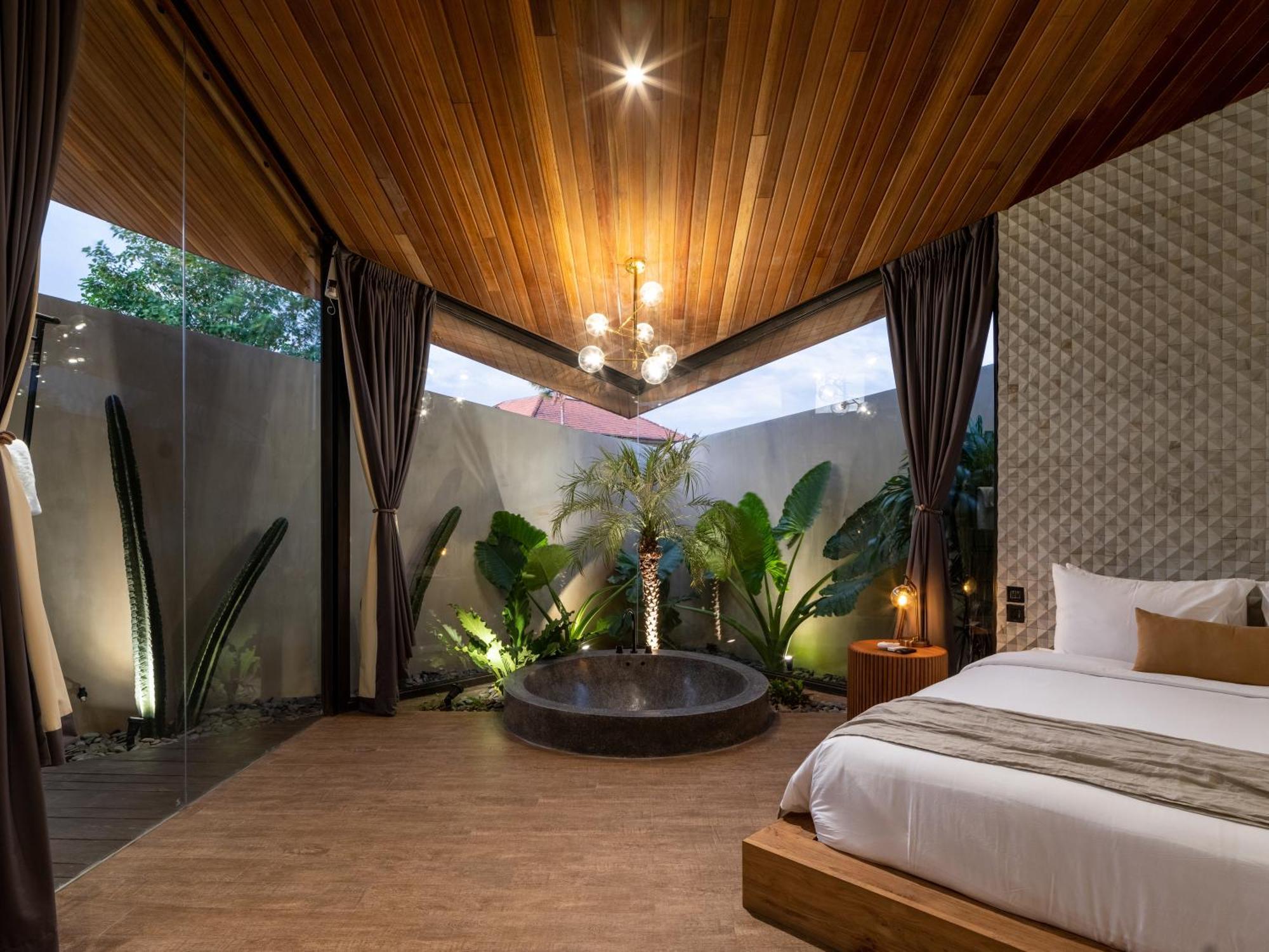 Villa Feh Bali By House Of Winds - Neo Tropical Eden Near Canggu كيروبوكان المظهر الخارجي الصورة