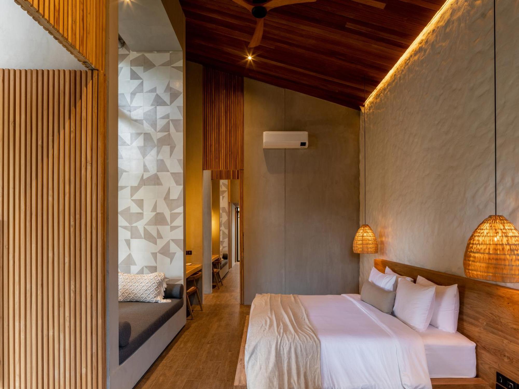 Villa Feh Bali By House Of Winds - Neo Tropical Eden Near Canggu كيروبوكان المظهر الخارجي الصورة