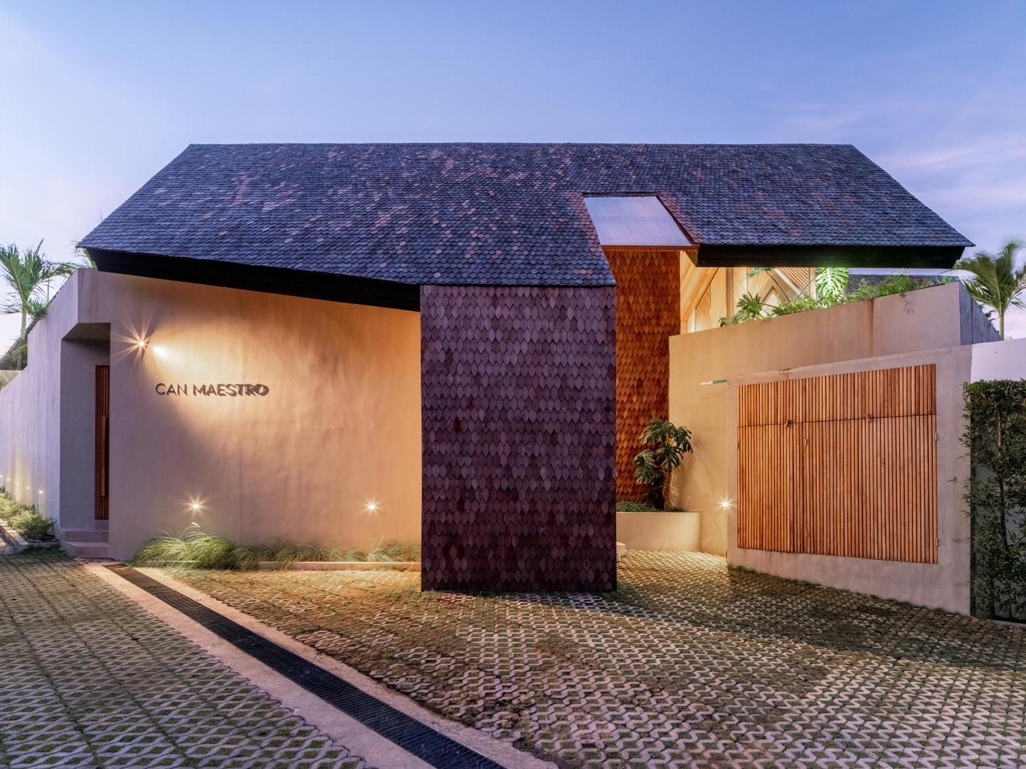 Villa Feh Bali By House Of Winds - Neo Tropical Eden Near Canggu كيروبوكان المظهر الخارجي الصورة